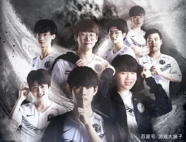 接参与了球 接参与了球