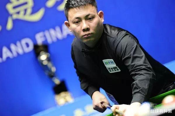 皮克在場外 皮克在場外