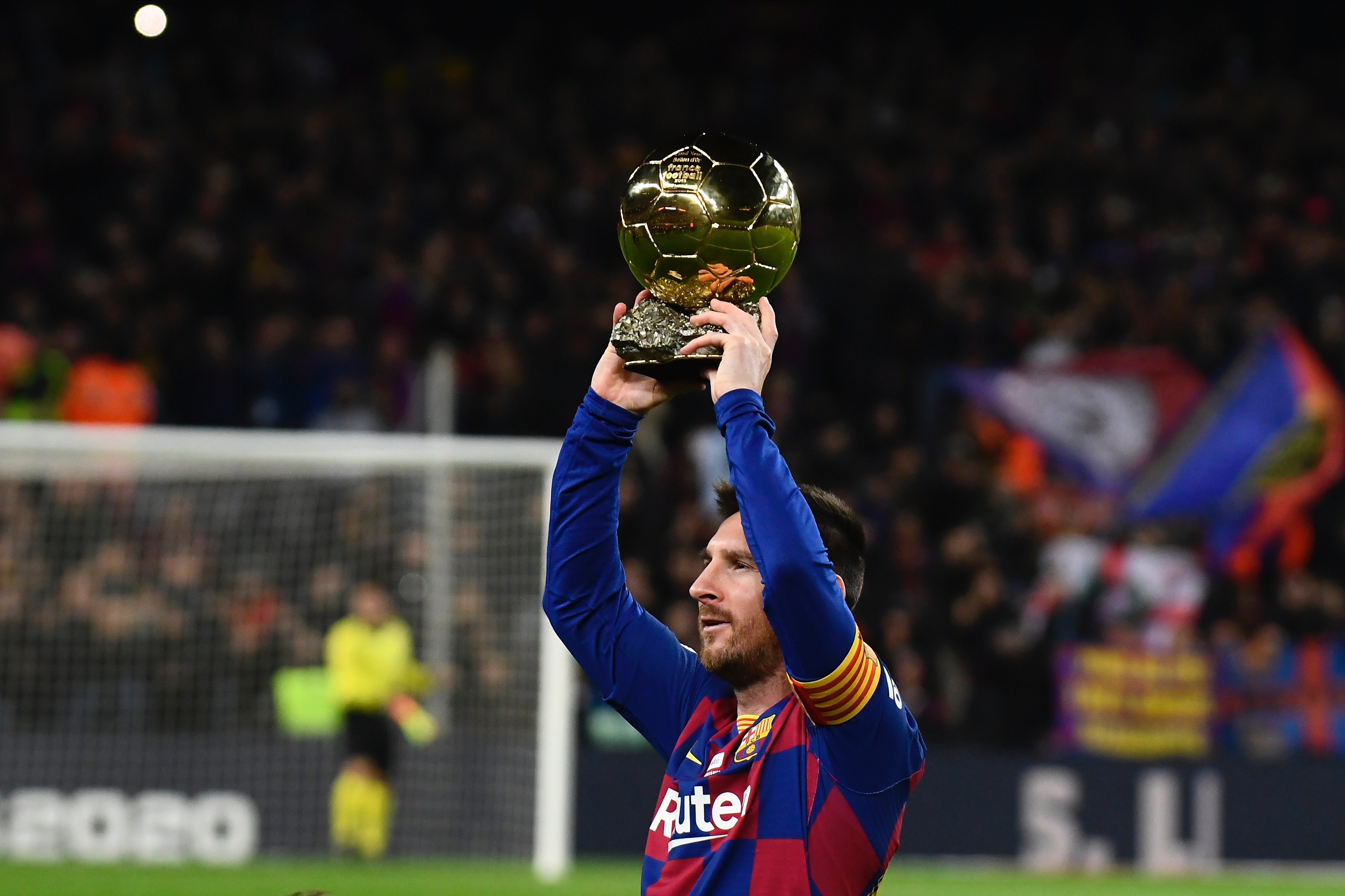 现吸引着无 现吸引着无